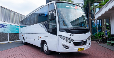 Medium-Long Bus – Isuzu FRR 190 PS