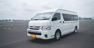 Mini Bus – Toyota Hiace Commuter